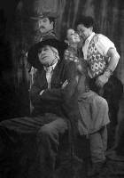 En el a�o de 1989 participa en "Loco Amor" (original de Sam Shepard) al lado de Ang�lica Arag�n, Miguel �ngel Ferriz y Miguel Maci�. El tema de esta pol�mica obra plantea la incestuosa relaci�n de dos hermanos. Telch interpret� un peque�o personaje: un jardinero. Esta obra sali� de gira por el interior de la Rep�blica.